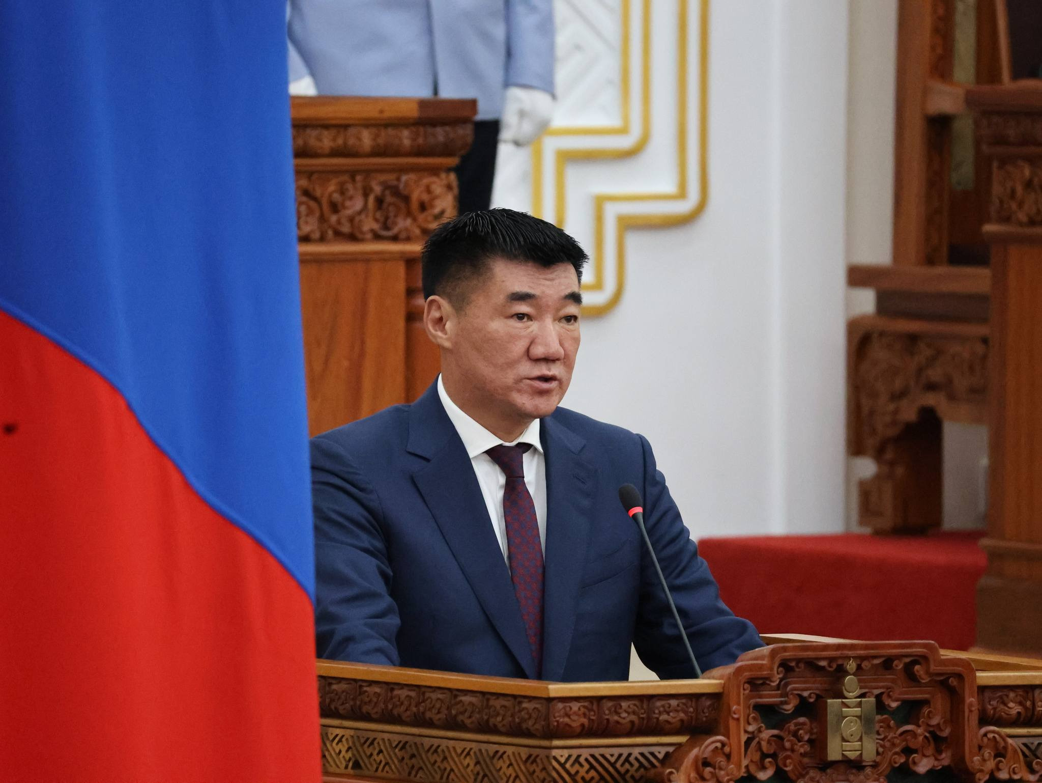 УИХ-ын гишүүн С.Бямбацогт: Баруун бүсэд гурил тэжээлийн гаалийн татварыг тэглэлээ